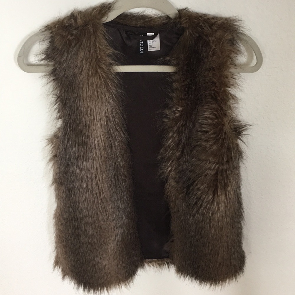Fur vest